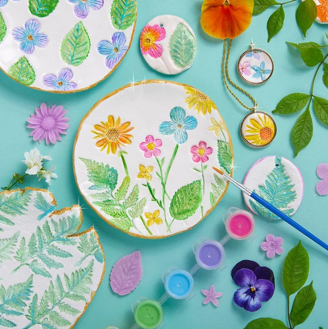 Wish Craft Flower Power Pottery