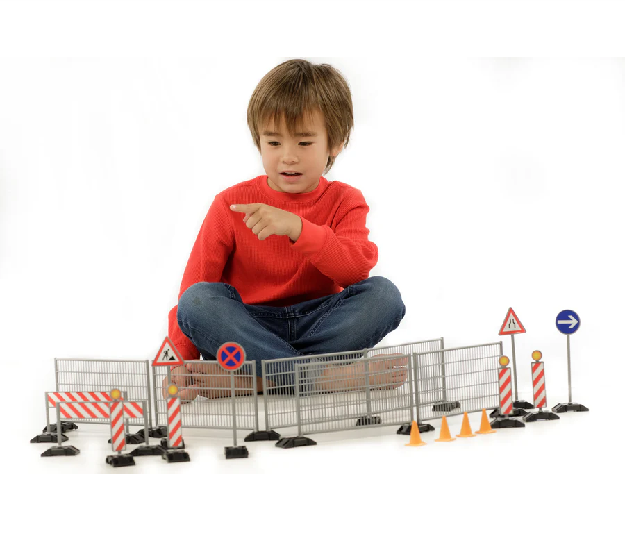 Construction Set: Railings, Site Signs and Pylons