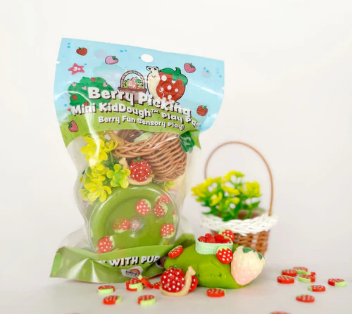 Berry Picking Mini Play Pack