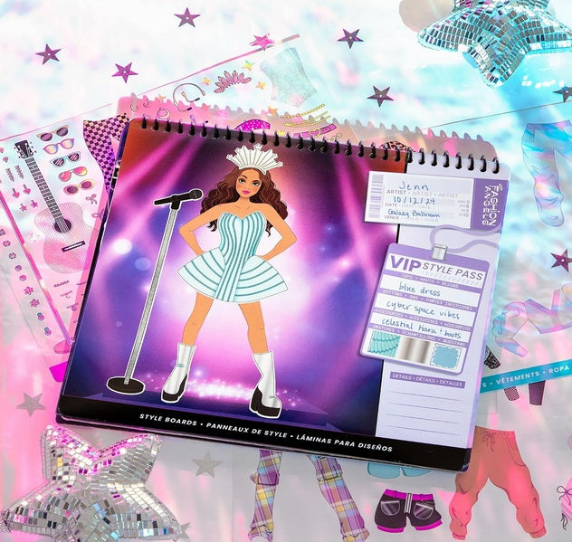 Live! In Concert Sticker Stylist Fashion Set