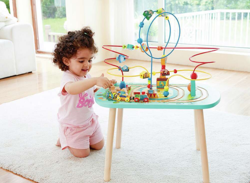 Twisting Railway Maze Table