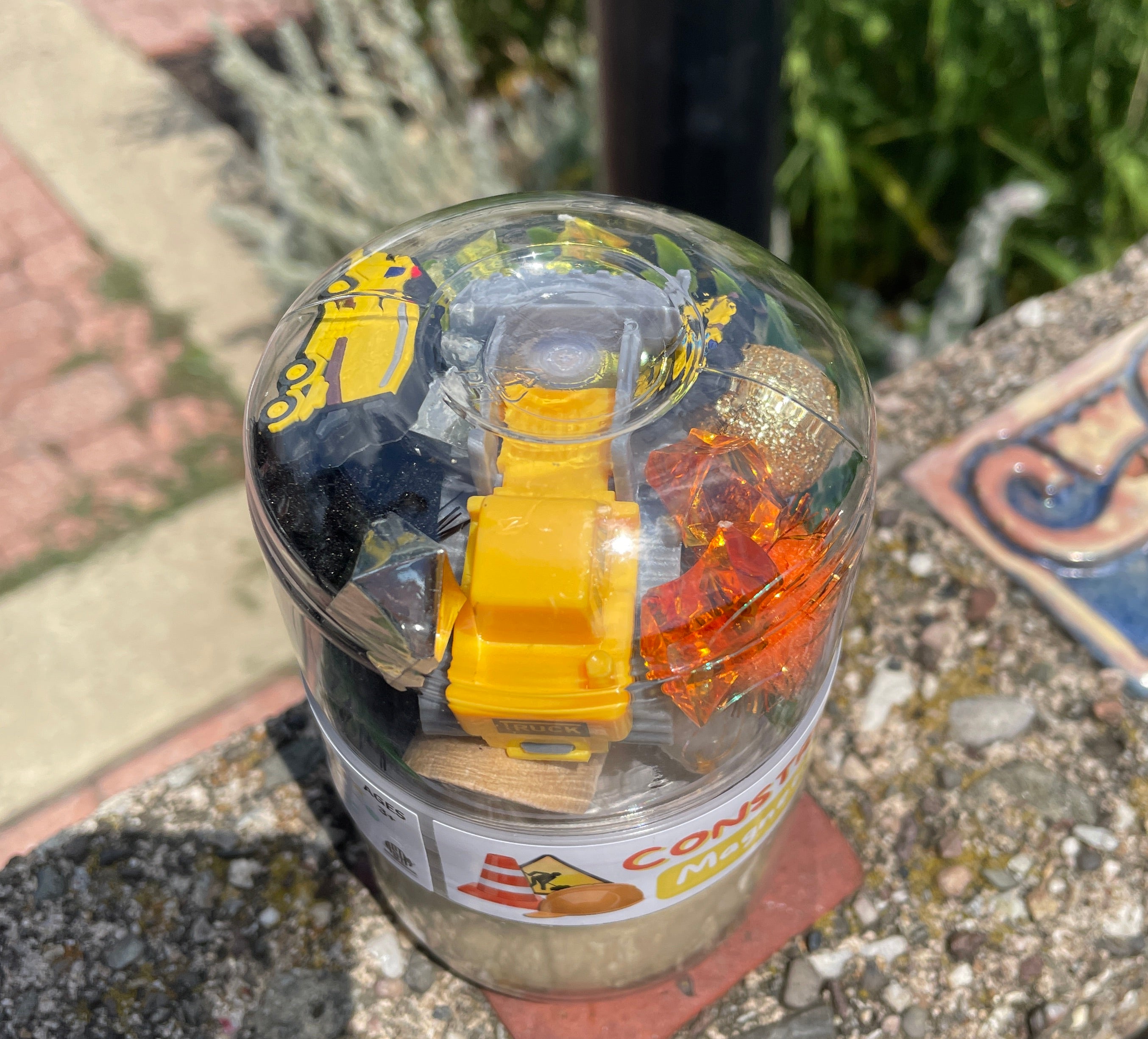 Construction Magnetic Sand Jar