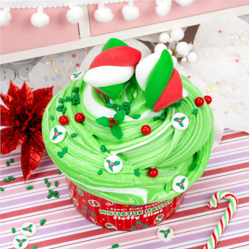 Mistletow Mallow Fluffy Dome Slime