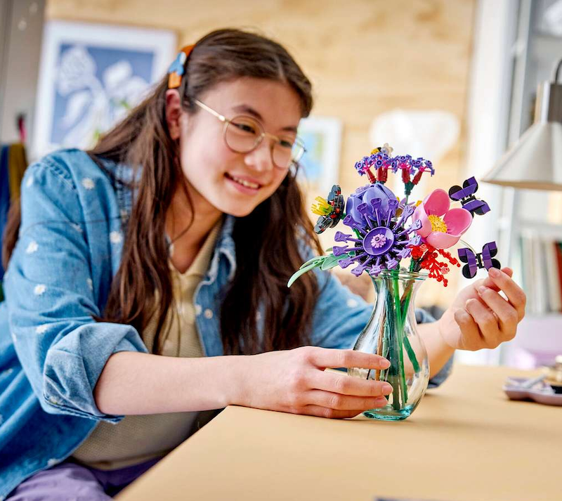 Olivia Rodrigo’s Flower Bouquet
