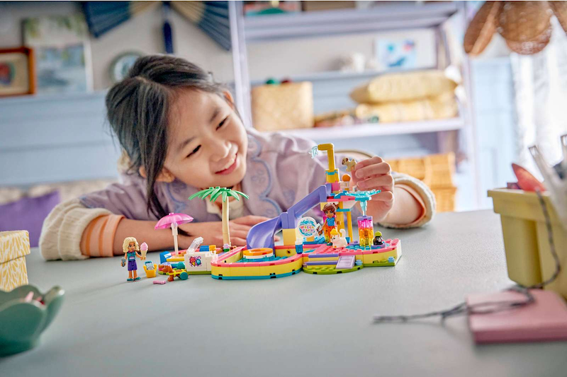 LEGO® Friends Fun Water Park Day 42676