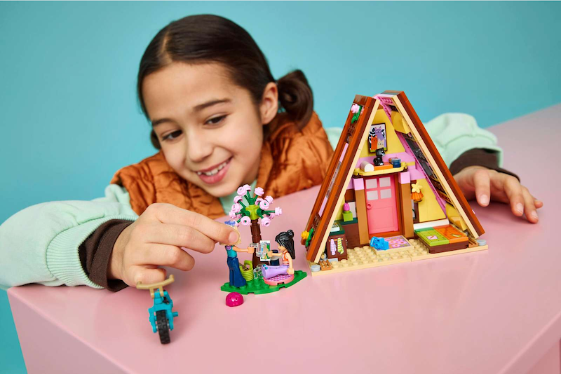LEGO® Friends Nature Glamping Cabin 42682