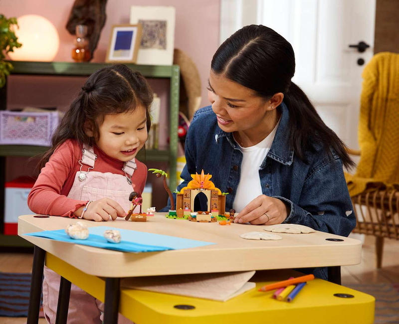 LEGO® ǀ Disney Moana Village House & Boat 43282