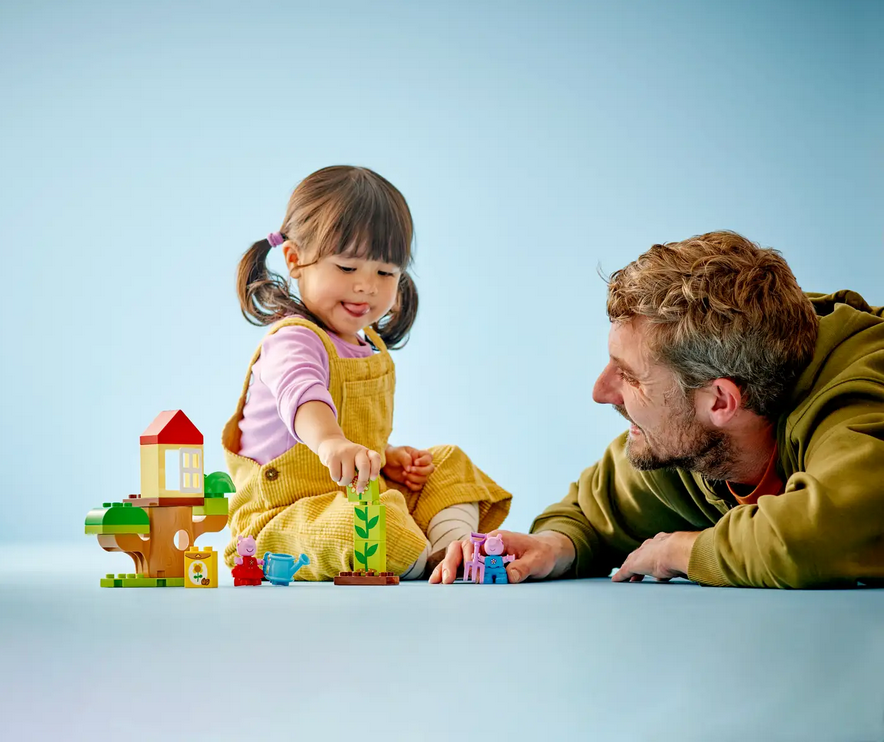 Peppa Pig Garden and Tree House