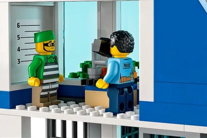 LEGO® City Police Station