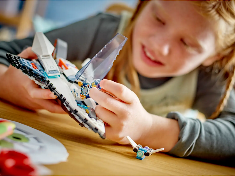 Interstellar Spaceship