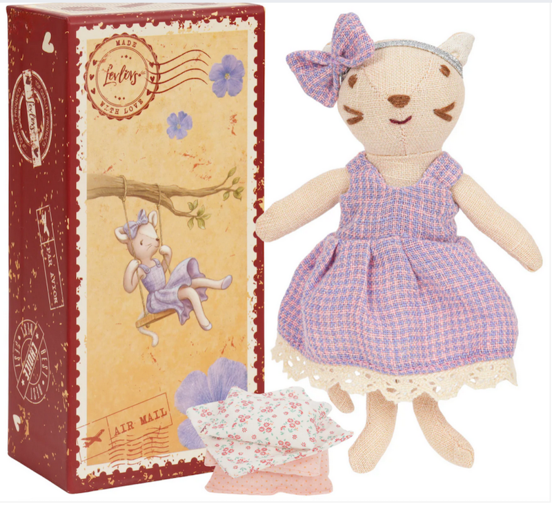 Victoria Cat in Stampholder Box