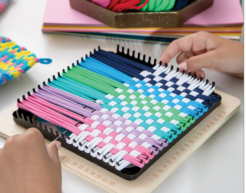 Make Your Own Potholder Weaving Loom Kit