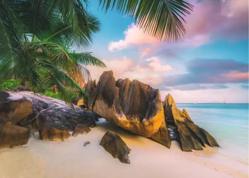 Beautiful Islands - Seychelles 1000 Pc Puzzle
