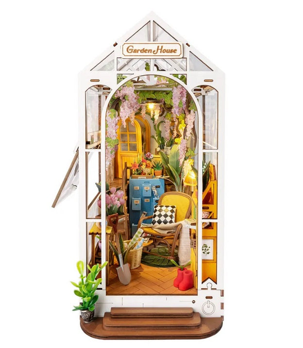 Garden House Book Nook & Wonderland Kit