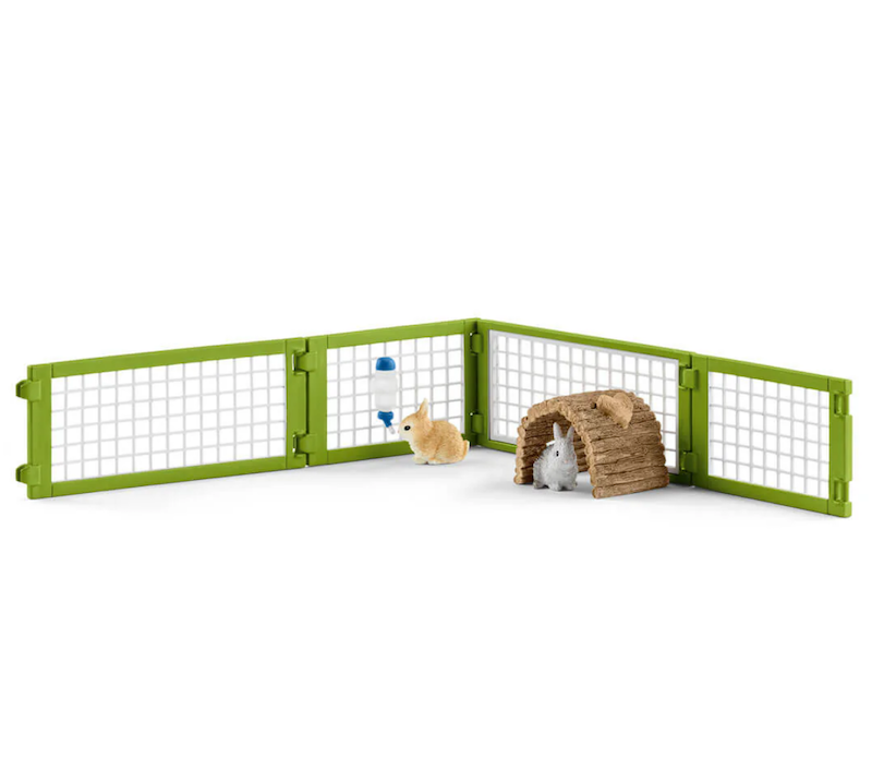 Picnic With The Little Pets