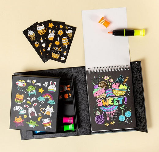 Glow Friends Neon Coloring Set