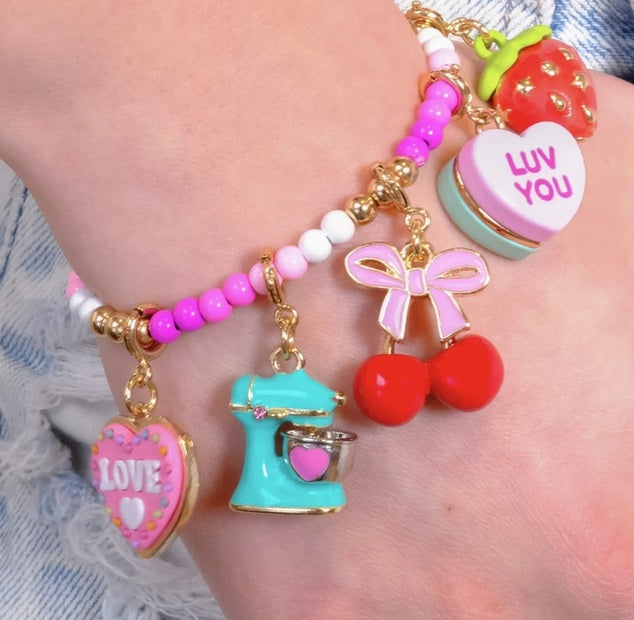 Gold Stand Mixer Charm