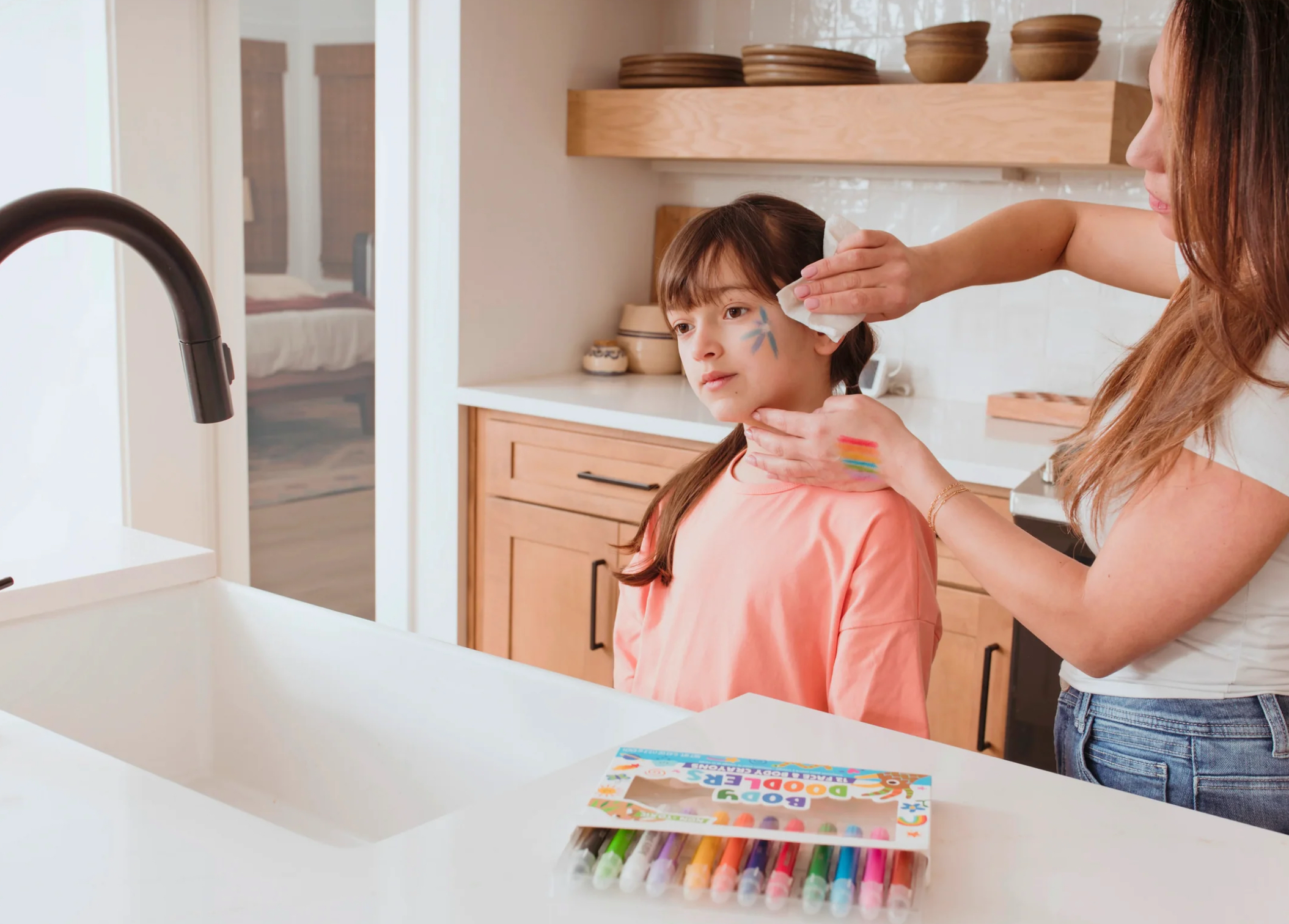 Body Doodlers Face & Body Crayons