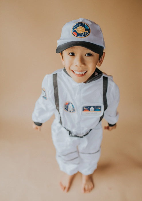 Astronaut Set Includes Jumpsuit, Hat & ID Badge, Size 5-6